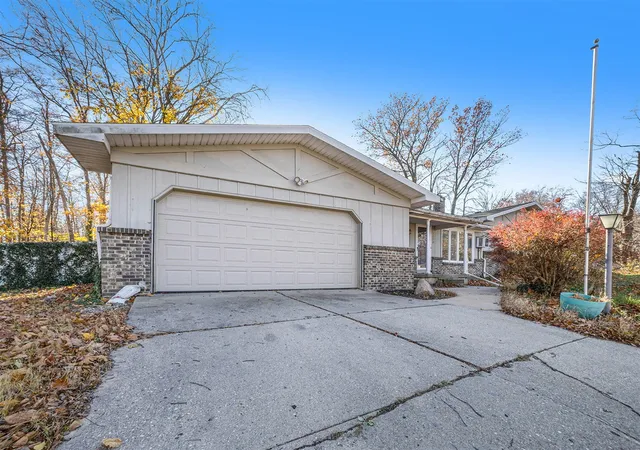 Homes for sale in Grand Rapids, MI | 3020 Alger St, Grand Rapids, MI 49546 | MLS# 70505166