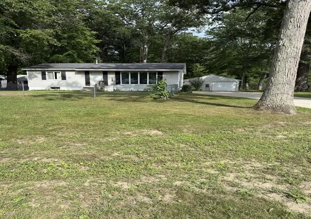2nd image of 2840 Pillon Rd, Twin Lake, MI 49457 | MLS# 70553084