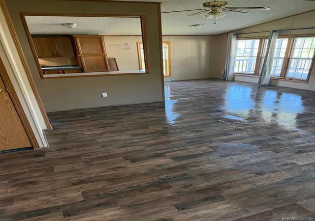 Photo 5 of Single family home for sale at 58904 Lily Ct, Lenox, MI 48048 | MLS# 61006413 | Listing updated on 2026-07-07