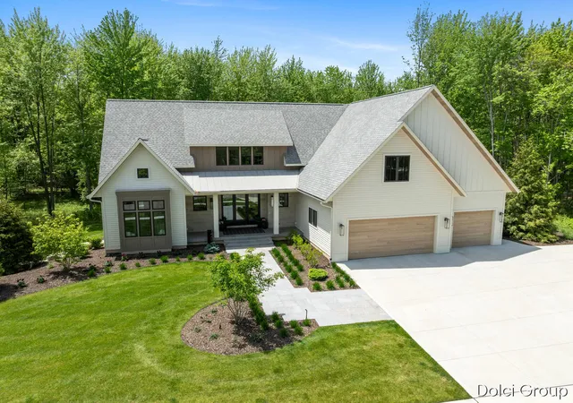 5th image of 1445 Browning Dr, Grand Rapids, MI 49534 | MLS# 70535288
