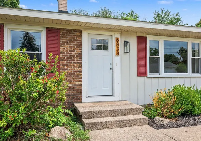 Photo 2 of Single family home for sale at 6838 Bonnie Ave, Grand Rapids, MI 49508 | MLS# 70551500 | Listing updated on 2026-09-11