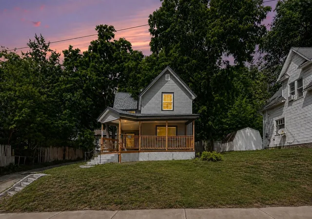 Photo 1 of Single family home for sale at 315 N Dexter St, Ionia, MI 48846 | MLS# 70549976 | Listing updated on 2026-09-14
