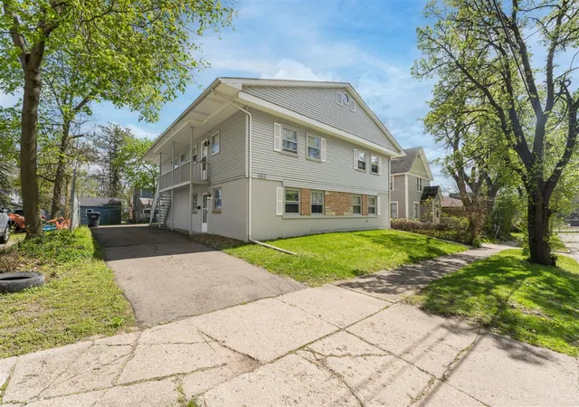1st image of 411 Stanwood St, Kalamazoo, MI 49006 | MLS# 70527723