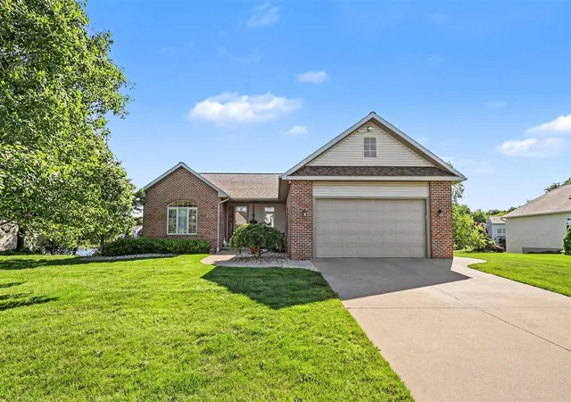 2nd image of 6758 Windflower Wy, Norton Shores, MI 49444 | MLS# 70539221