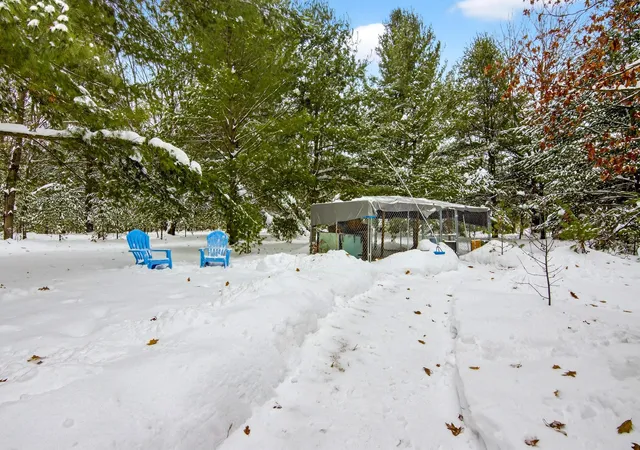Homes for sale in Interlochen, MI | 11775 Country Acres Dr, Interlochen, MI 49643 | MLS# 80069823