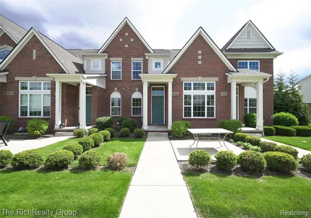 Homes for sale in Canton, MI | 45646 Aragon Ln, Canton, MI 48187 | MLS# 60995869