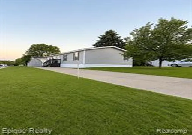 1st image of 1908 Abels St, Milford, MI 48381 | MLS# 61005120