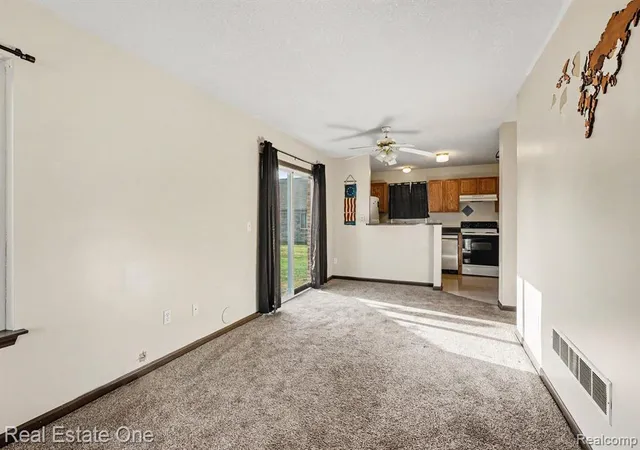 Homes for sale in Trenton, MI | 23312 Bunte Ct #45, Trenton, MI 48183 | MLS# 61009727