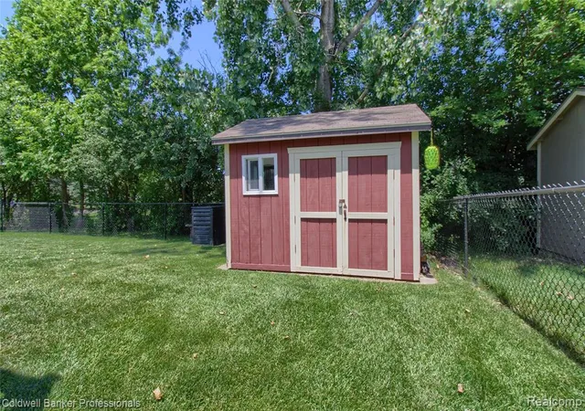 Homes for sale in Ypsilanti, MI | 7749 Dover Dr, Ypsilanti, MI 48197 | MLS# 61006605