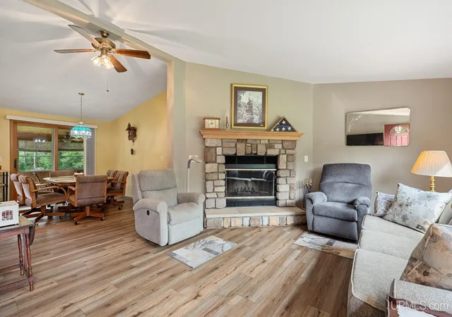 Photo 4 of Single family home for sale at 3761 N M 67 Hwy, Chatham, MI 49816 | MLS# 50217503 | Listing updated on 2026-09-16
