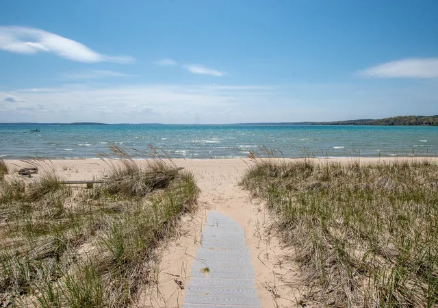 Homes for sale in Suttons Bay, MI | 3784 S Lee Point Rd, Suttons Bay, MI 49682 | MLS# 80068061