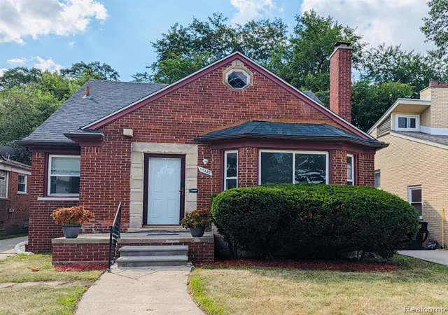 Photo 1 of Sale Pending at 19483 Birwood St, Detroit, MI 48221 1435 | MLS# 61024774 | Listing updated on 2026-09-11