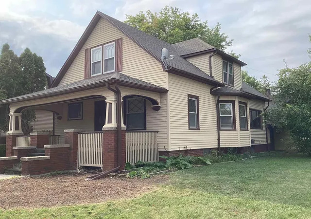 Photo 2 of Single family home for sale at 1800 Kosciuszko Ave, Bay City, MI 48708 | MLS# 50217686 | Listing updated on 2026-08-07