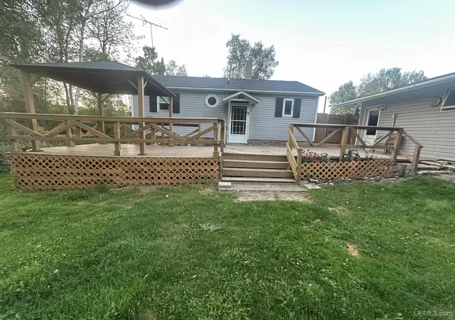 Photo 3 of Single family home for sale at 1601 US Hwy 2, Crystal Falls, MI 49920 | MLS# 50219291 | Listing updated on 2026-09-09