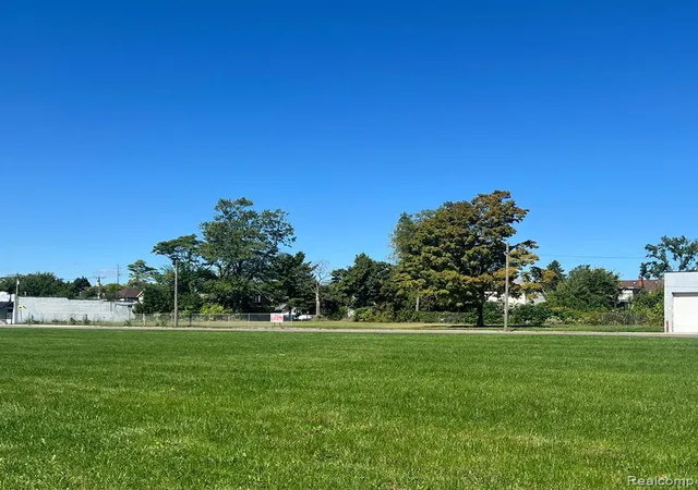 1st image of 10372 W Chicago, Detroit, MI 48204 | MLS# 60956775