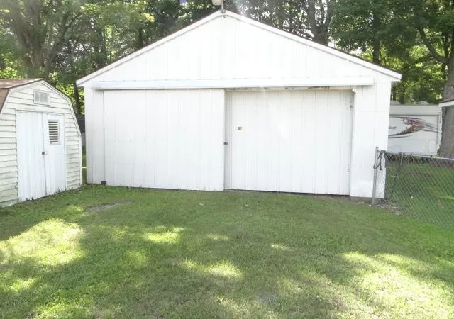 Photo 3 of Single family home for sale at 4507 4508 Lakeview Dr, Beaverton, MI 48612 | MLS# 50218870 | Listing updated on 2026-08-20