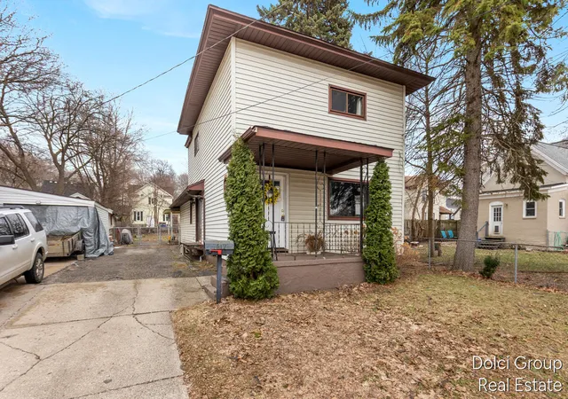 Homes for sale in Grand Rapids, MI | 1412 Buffalo Ave, Grand Rapids, MI 49505 | MLS# 70520261