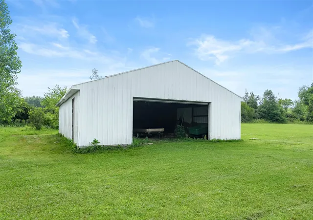 46th image of 6193 S Ionia Rd, Bellevue, MI 49021 | MLS# 70545103