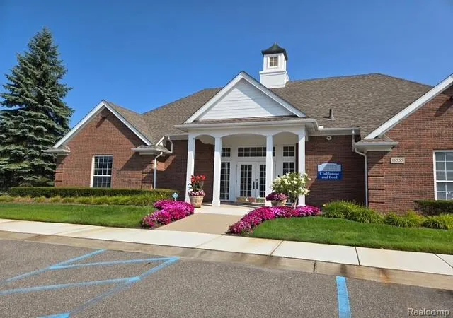 2nd image of 45565 Heather Ridge Dr, Macomb, MI 48044 | MLS# 61020356