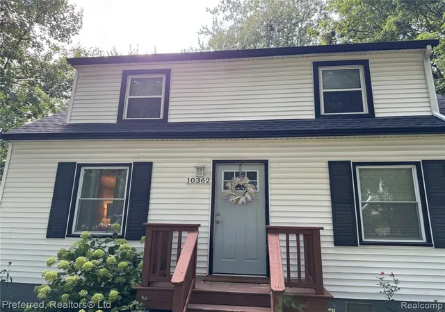 Photo 3 of Sale Pending at 10362 Quirk Rd, Van Buren Twp, MI 48111 5212 | MLS# 61024854 | Listing updated on 2026-09-01