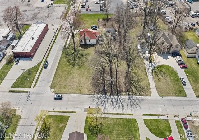 Homes for sale in Garden City, MI | 5689 Brandt St, Garden City, MI 48135 | MLS# 60980642