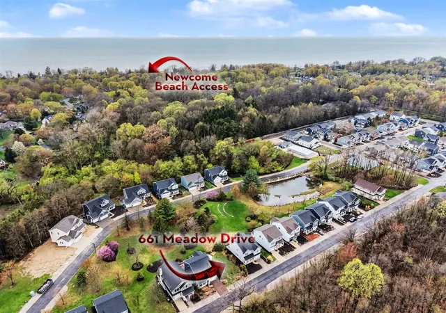 3rd image of 661 Meadow Dr, South Haven, MI 49090 | MLS# 70527605