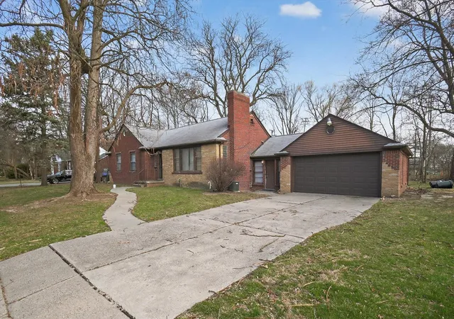 4th image of 18759 Huntington Ave, Harper Woods, MI 48225 | MLS# 70518267