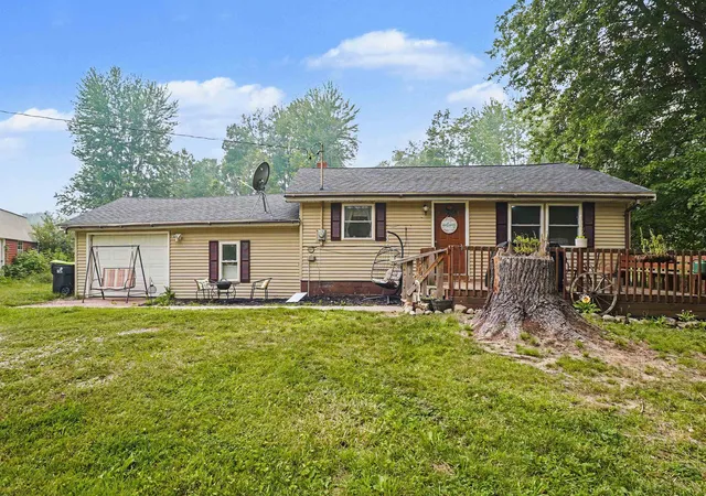 Photo 1 of Single family home for sale at 3620 Klender Rd, Rhodes, MI 48652 | MLS# 50215348 | Listing updated on 2026-08-07