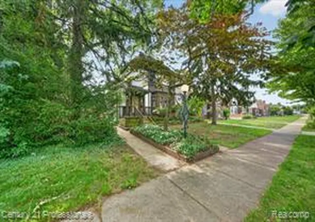 Homes for sale in Dearborn, MI | 2019 N Highland St, Dearborn, MI 48128 | MLS# 61008267