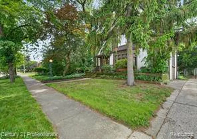 Homes for sale in Dearborn, MI | 2019 N Highland St, Dearborn, MI 48128 | MLS# 61008267