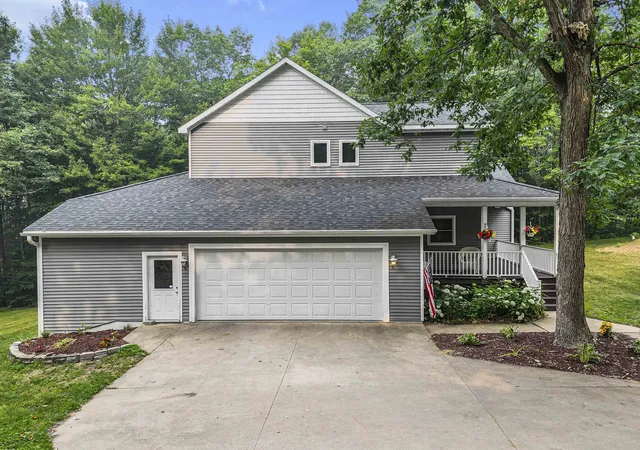 Photo 4 of Single family home for sale at 160 Hunters Ridge #Lot: 25, Cadillac, MI 49601 | MLS# 80071238 | Listing updated on 2026-09-17