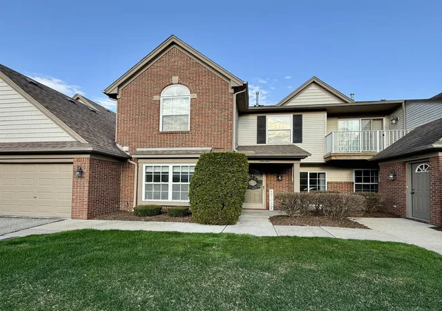 1st image of 20656 Dunham Rd #18, Clinton Township, MI 48038 | MLS# 50172337