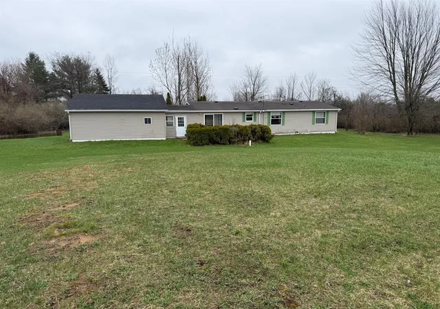 Homes for sale in Fennville, MI | 2712 64Th St, Fennville, MI 49408 | MLS# 70525289