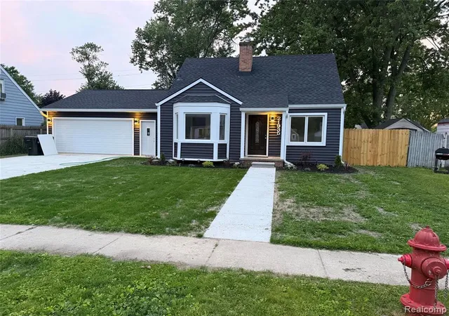 Homes for sale in Farmington Hills, MI | 21935 Tulane Ave, Farmington Hills, MI 48336 | MLS# 60997570
