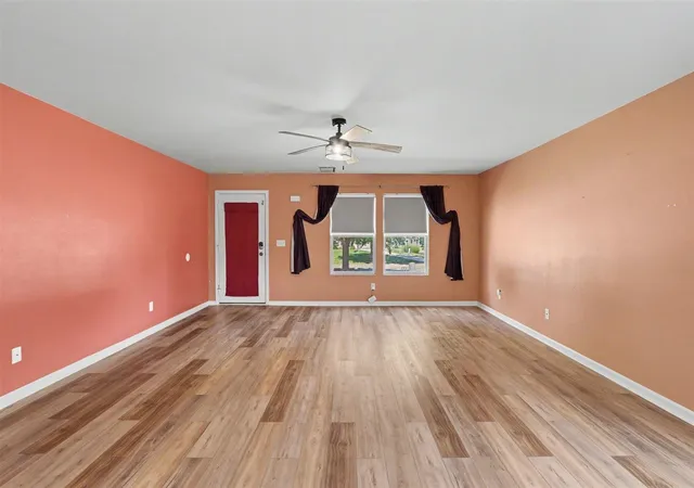 Homes for sale in Vicksburg, MI | 1404 Union Park Dr, Vicksburg, MI 49097 | MLS# 70544176