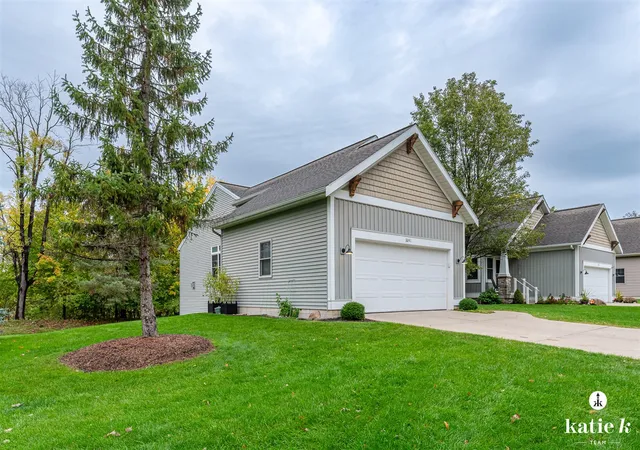 Photo 2 of Sale Pending at 3241 Stormy Creek Dr #1, Grand Rapids, MI 49512 | MLS# 70498394 | Listing updated on 2025-11-05
