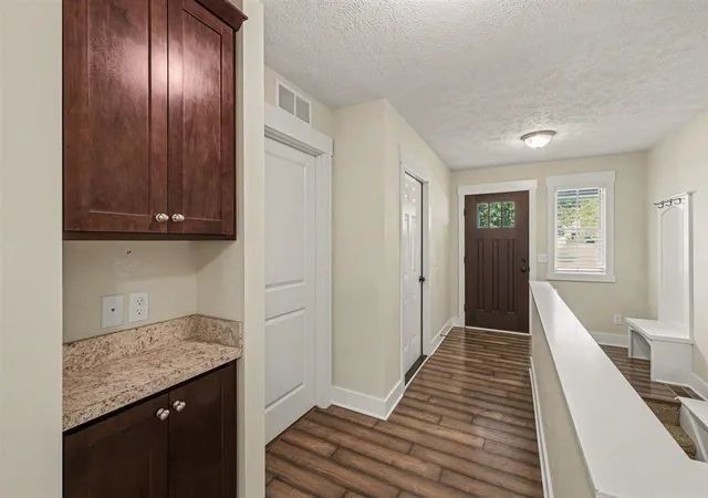 Photo 3 of Condo for sale at 3362 Stormy Crk Dr #28, Grand Rapids, MI 49512 | MLS# 70543535 | Listing updated on 2026-07-09