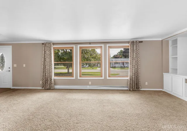 4th image of 1900 30Th Ave, Menominee, MI 49858 | MLS# 50219440