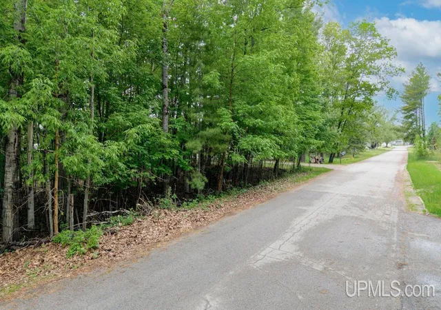 Homes for sale in Rapid River, MI | Tbd Garth Point 2525 Lane Comn, Rapid River, MI 49878 | MLS# 50211138