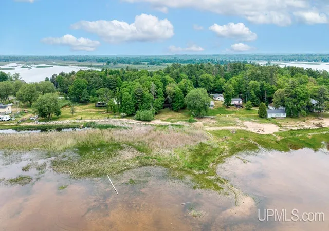 Homes for sale in Rapid River, MI | Tbd Garth Point 2525 Lane Comn, Rapid River, MI 49878 | MLS# 50211138