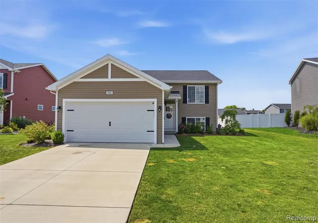 Single family home for sale at 3051 Ivywood Cir, Howell, MI 48855 6310 | MLS# 61024073