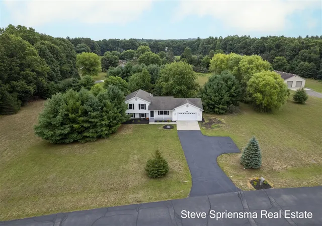 Photo 3 of Sale Pending at 12770 Macclain Ct, Cedar Springs, MI 49319 | MLS# 70553145 | Listing updated on 2026-08-28