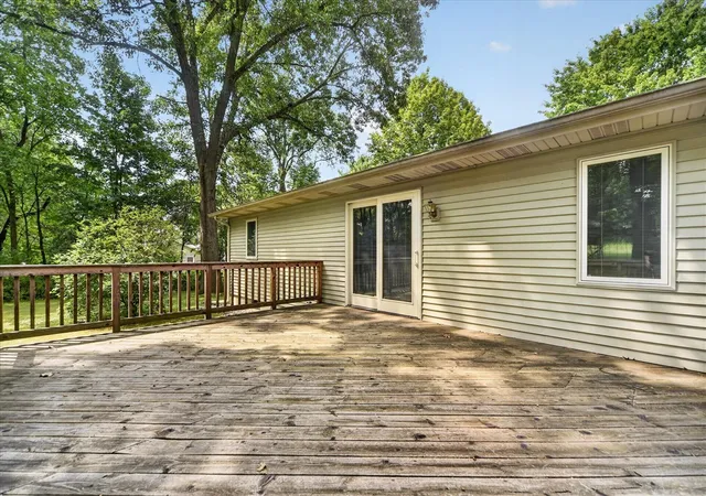 Photo 3 of Single family home for sale at 17334 10 Mile Rd, Battle Creek, MI 49014 | MLS# 70555395 | Listing updated on 2026-08-28