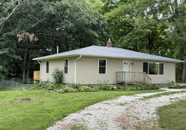 2nd image of 23290 North Ave, Battle Creek, MI 49017 | MLS# 70551128