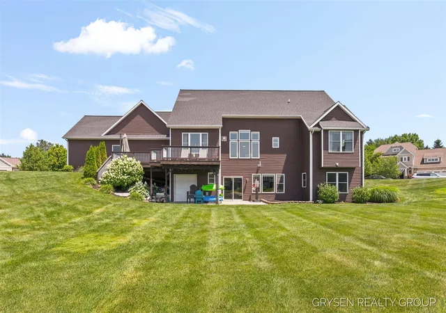 Homes for sale in Byron Center, MI | 7014 Nantucket Dr, Byron Center, MI 49315 | MLS# 70544080