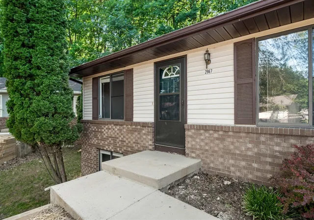 Photo 2 of Condo for sale at 2967 Englewood Ave, Grand Rapids, MI 49508 | MLS# 70538108 | Listing updated on 2026-08-10