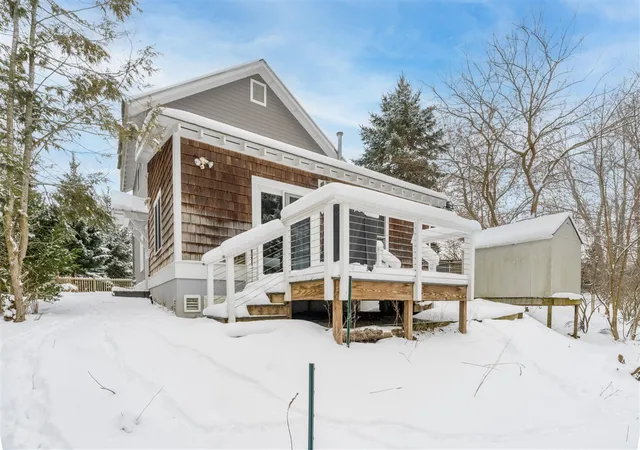 Homes for sale in Saugatuck, MI | 16 Park St, Saugatuck, MI 49453 | MLS# 70512509