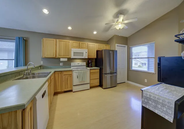 Photo 4 of Condo for sale at 3947 Creekside Dr #2, Traverse City, MI 49684 | MLS# 80072070 | Listing updated on 2026-08-13