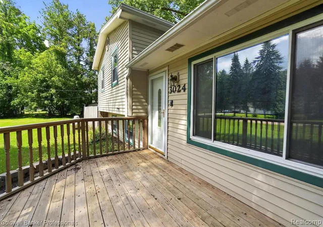 Photo 5 of Single family home for sale at 3024 Harold Dr, Columbiaville, MI 48421 | MLS# 61002947 | Listing updated on 2026-08-24