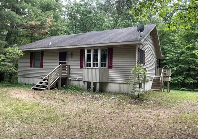 Homes for sale in Irons, MI | 8725 W River Rd, Irons, MI 49644 | MLS# 70538407